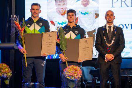 Obcˇinski praznik_24-02419